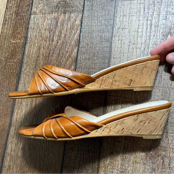 Aldo Wedge Heel Cognac Thong Slides Size 37 - Picture 5 of 13